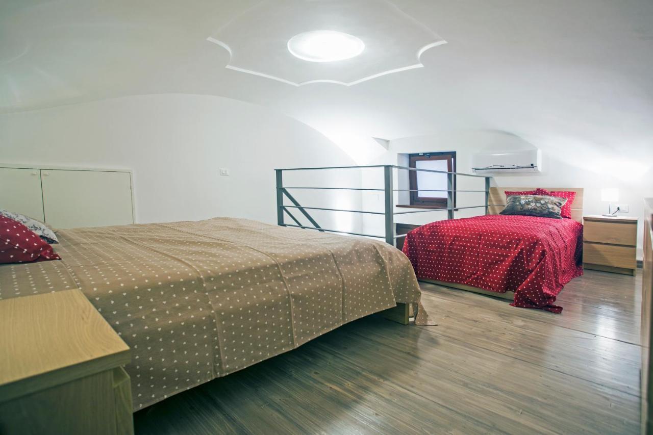Bed and Breakfast Sirene Holiday à Gaète Extérieur photo