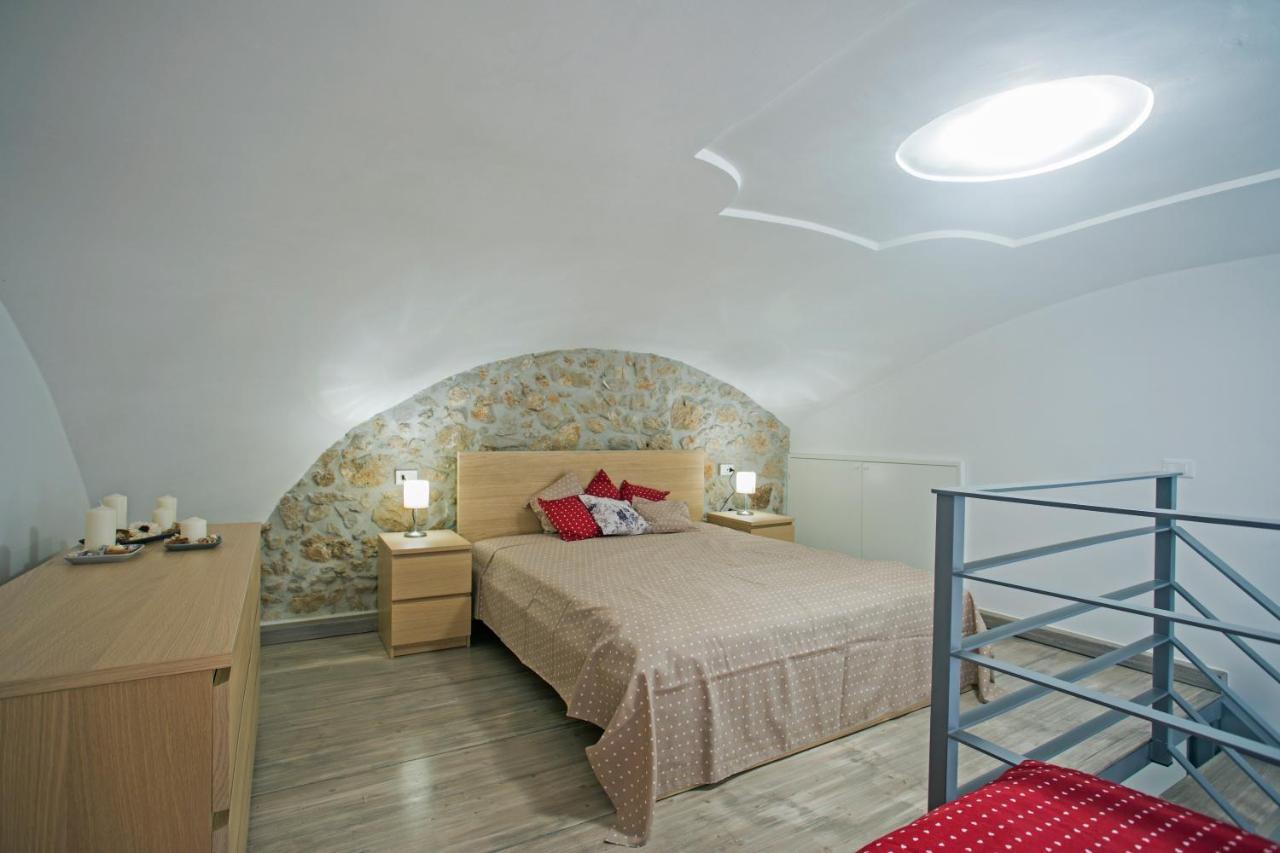 Bed and Breakfast Sirene Holiday à Gaète Extérieur photo